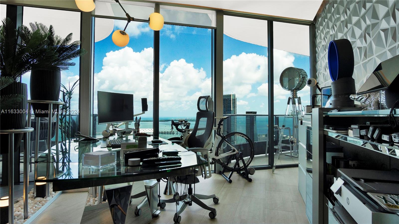 1000 Brickell Plaza PH6001