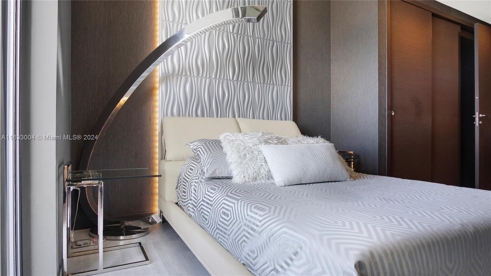 BRICKELL FLATIRON CONDO - Residential