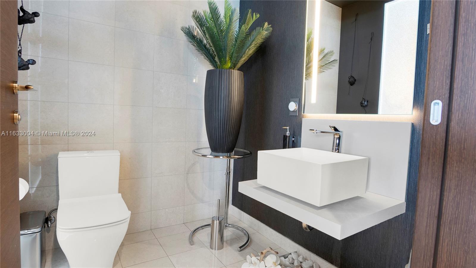 BRICKELL FLATIRON CONDO - Residential