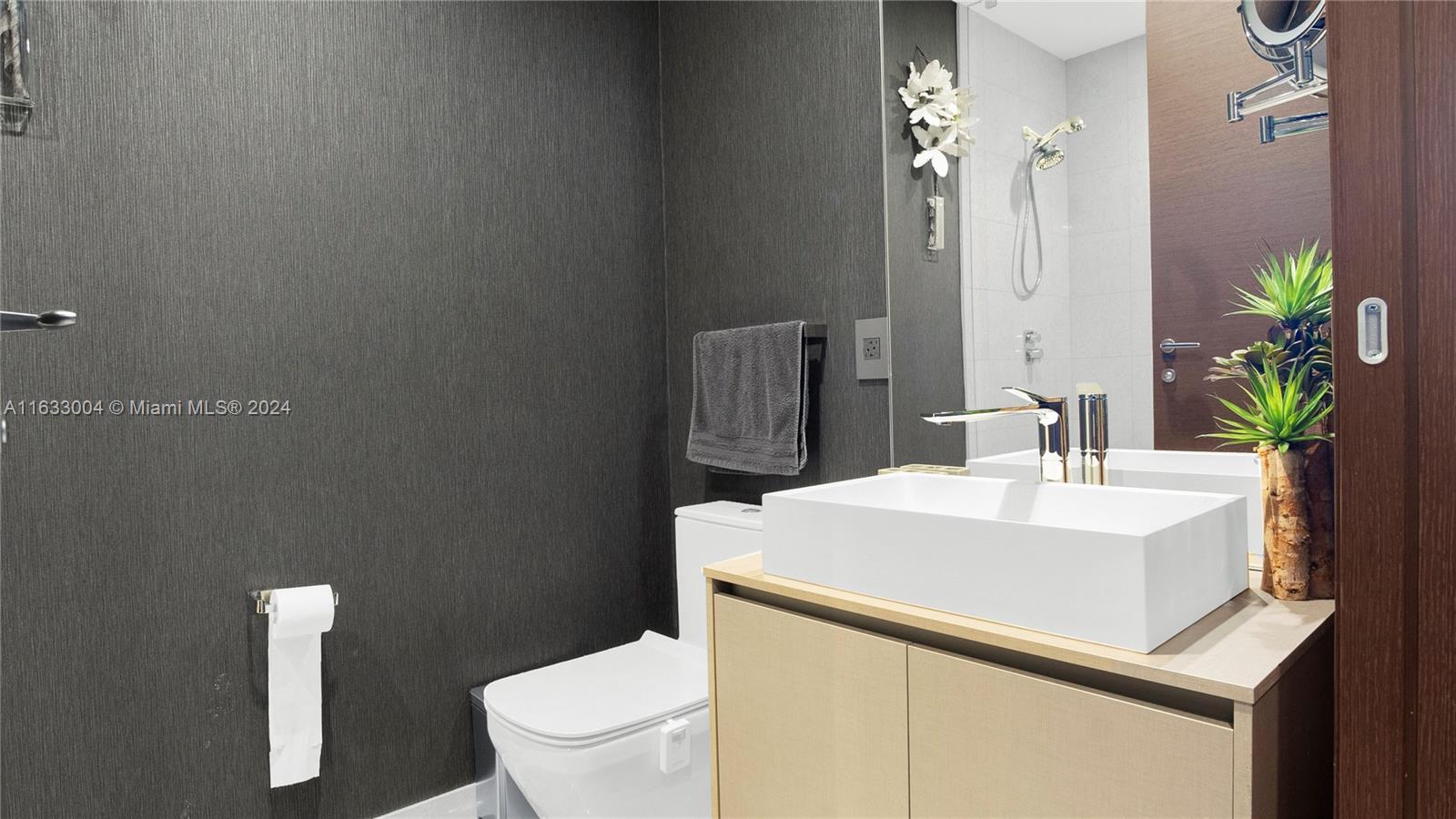 BRICKELL FLATIRON CONDO - Residential