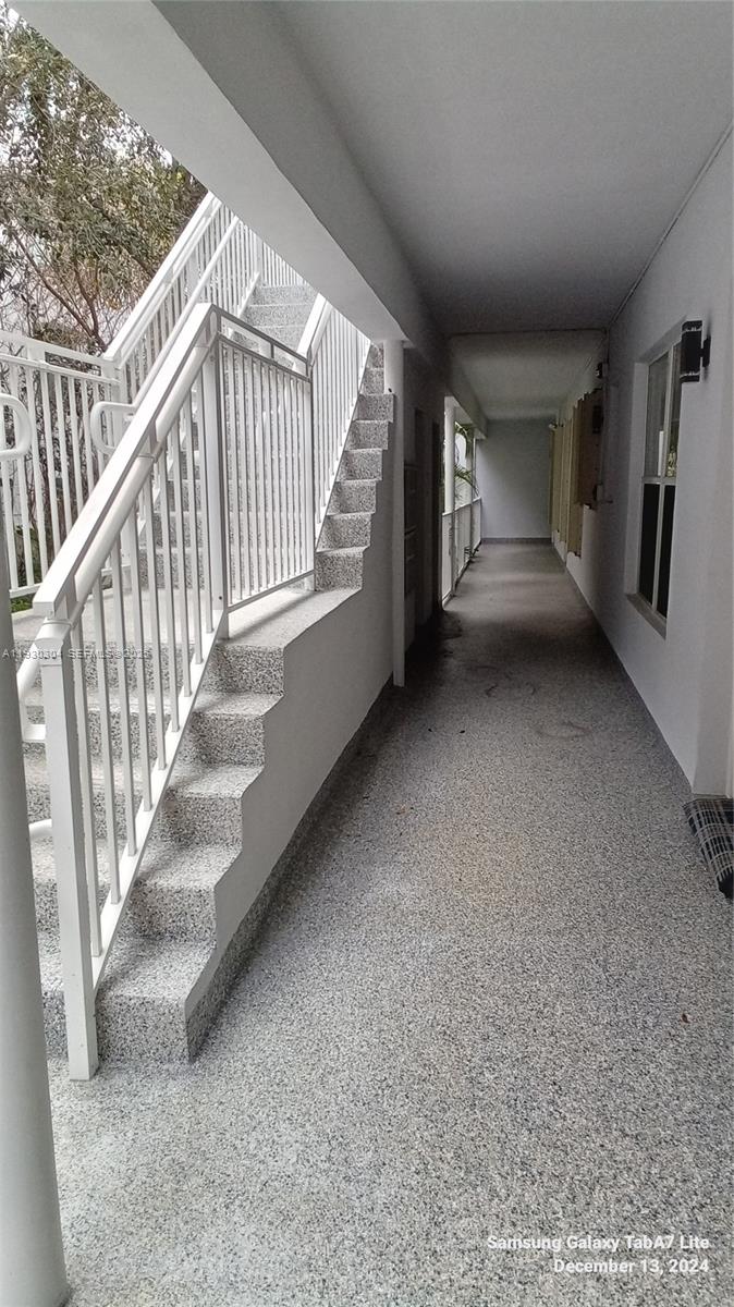 SUNSET CONDO - Residential Lease