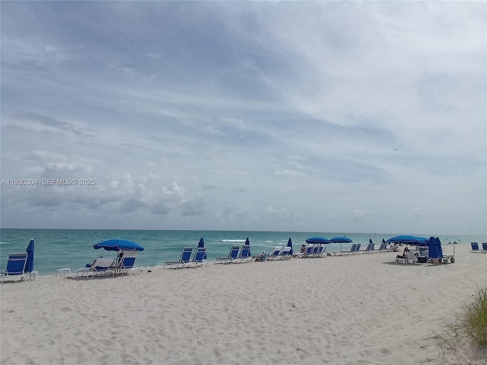 SUNSET CONDO - Residential Lease