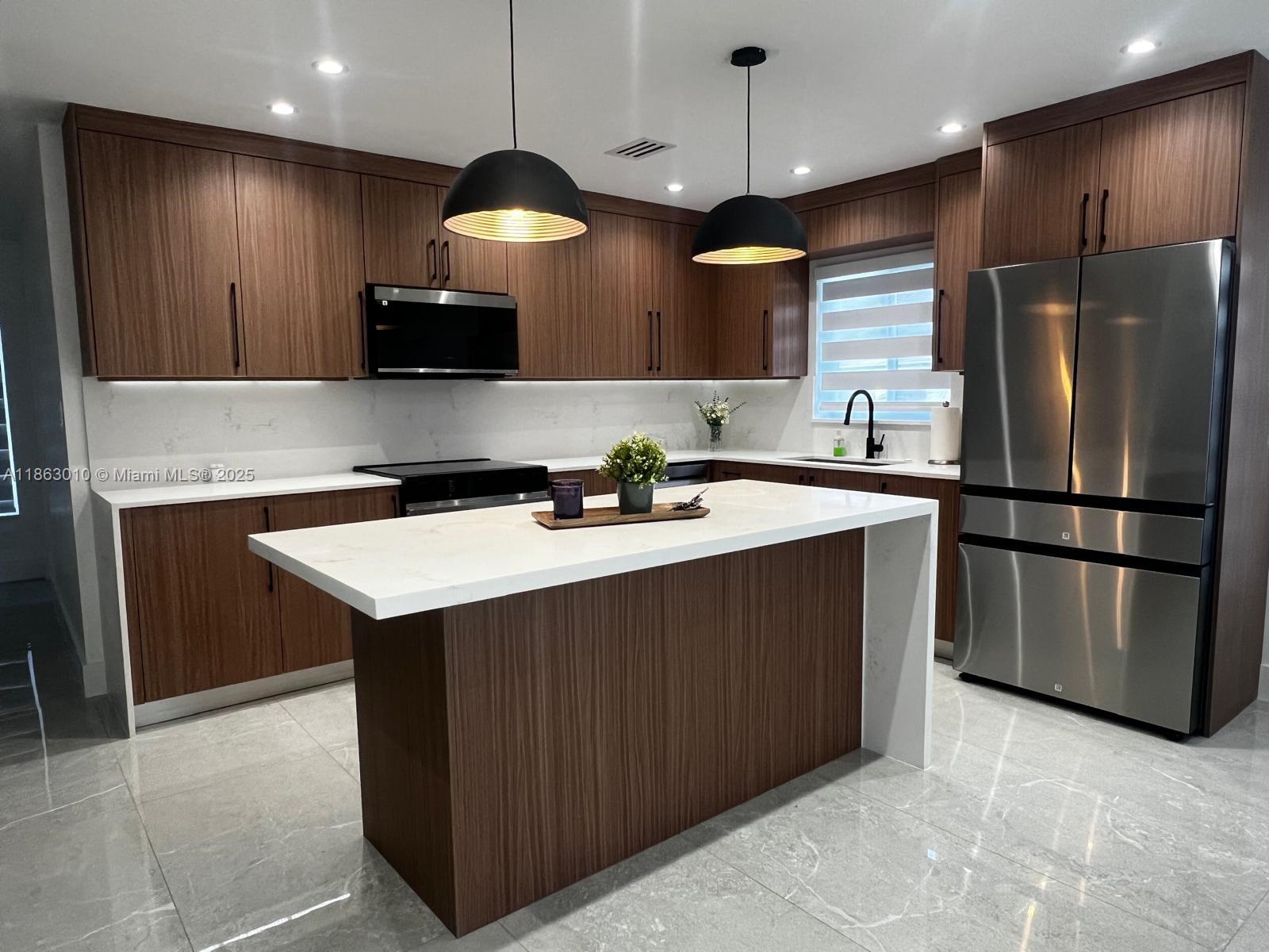 FLA FRUIT LANDS CO - Residential