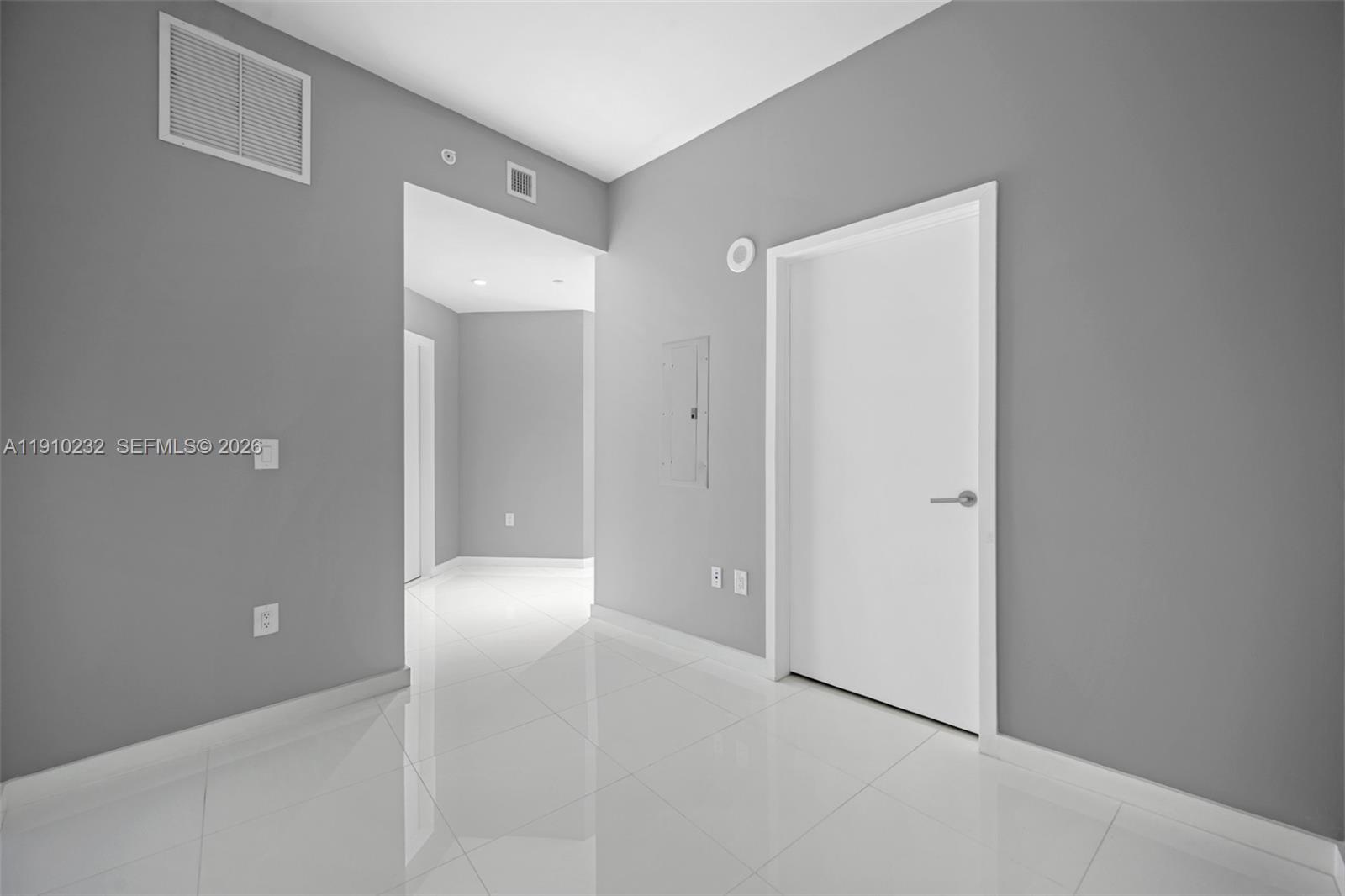 PARAMOUNT MIAMI WORLDCENT - Residential