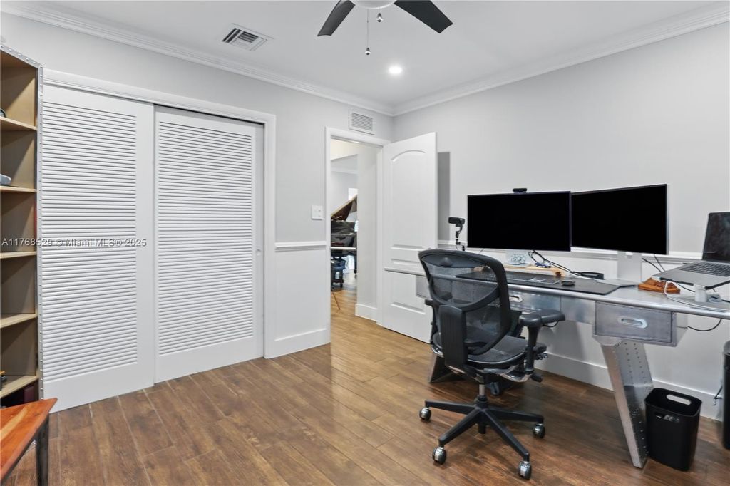 listing image 55