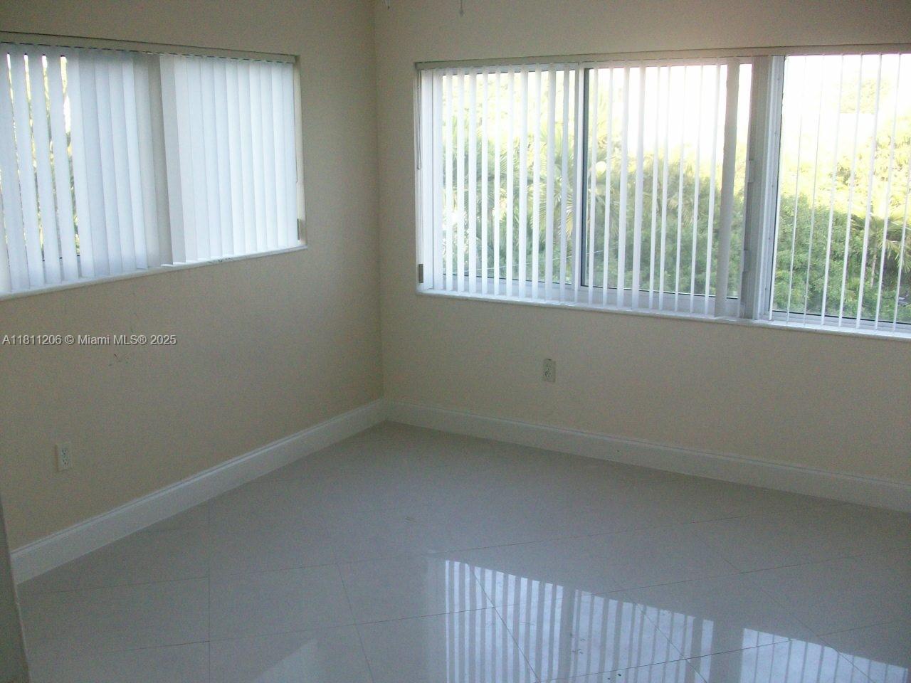 Rental Property at 10001 W Bay Harbor Dr 306, Bay Harbor Islands, Miami-Dade County, Florida - Bedrooms: 2 
Bathrooms: 2  - $2,855 MO.