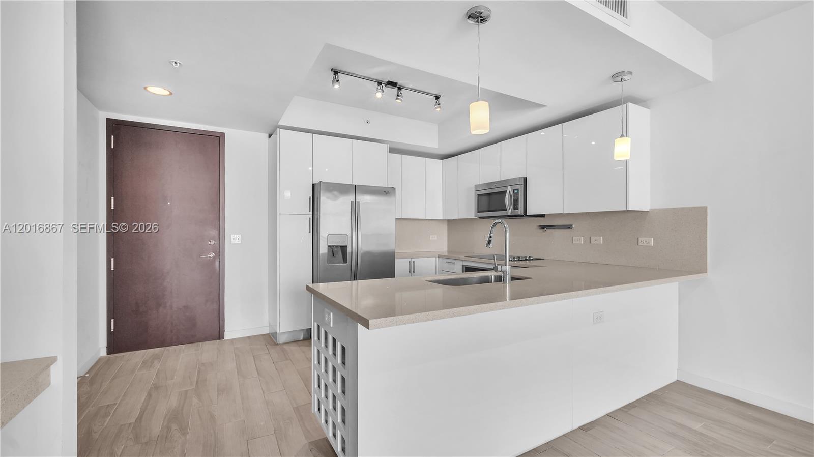 NINE AT MARY BRICKELL VIL - Residential