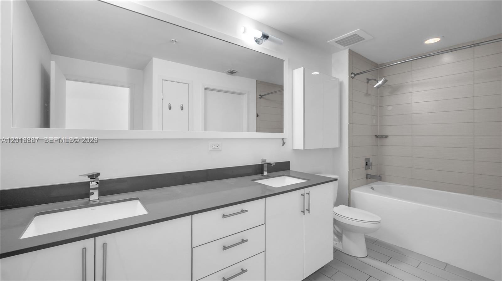 NINE AT MARY BRICKELL VIL - Residential