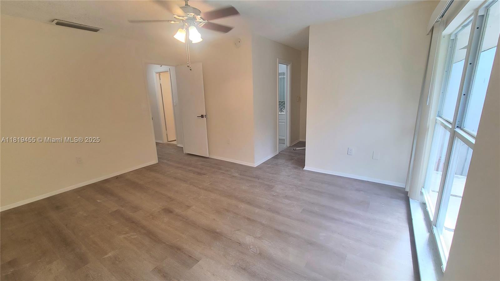 HOLLYWOOD GARDENS CONDOMI - Residential