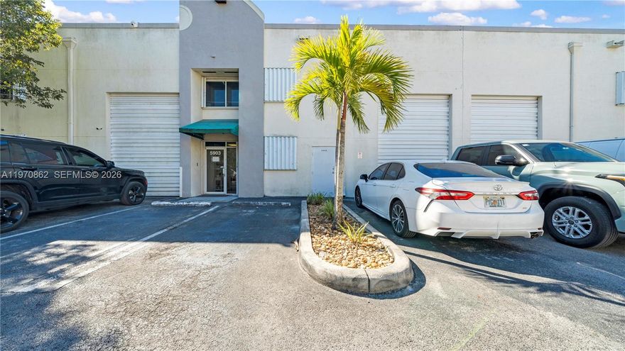 Centrally located warehouse in the heart of Doral featuring 3 private offices.
Move-in ready and suitable for light industrial, storage, distribution, or office use. Functional layout with excellent accessibility to major highways and business districts.
Easy to show. Please contact listing agent for access instructions.