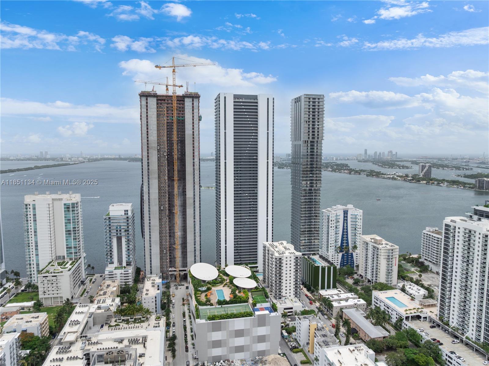 700 NE 24 ST 2503