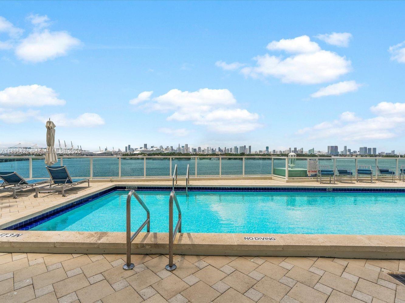 THE FLORIDIAN CONDO - Residential