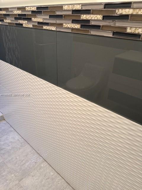 EDEN ISLES CONDO # 4 - Residential