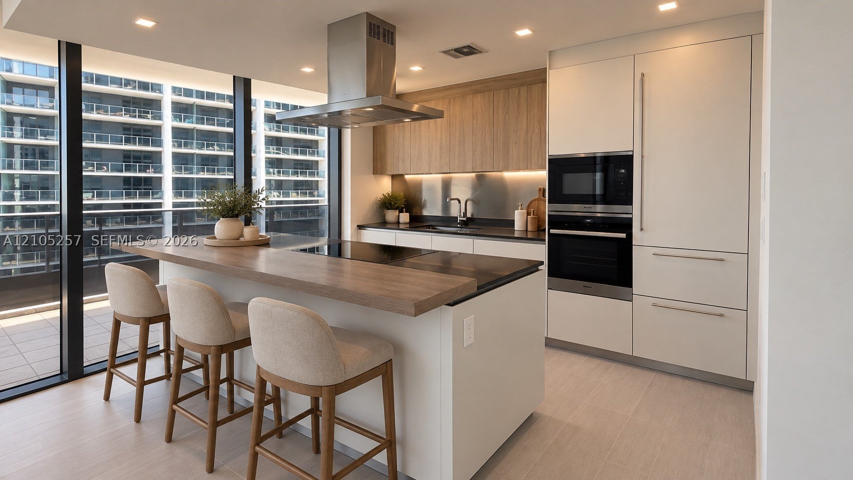 1000 Brickell Plz 2415