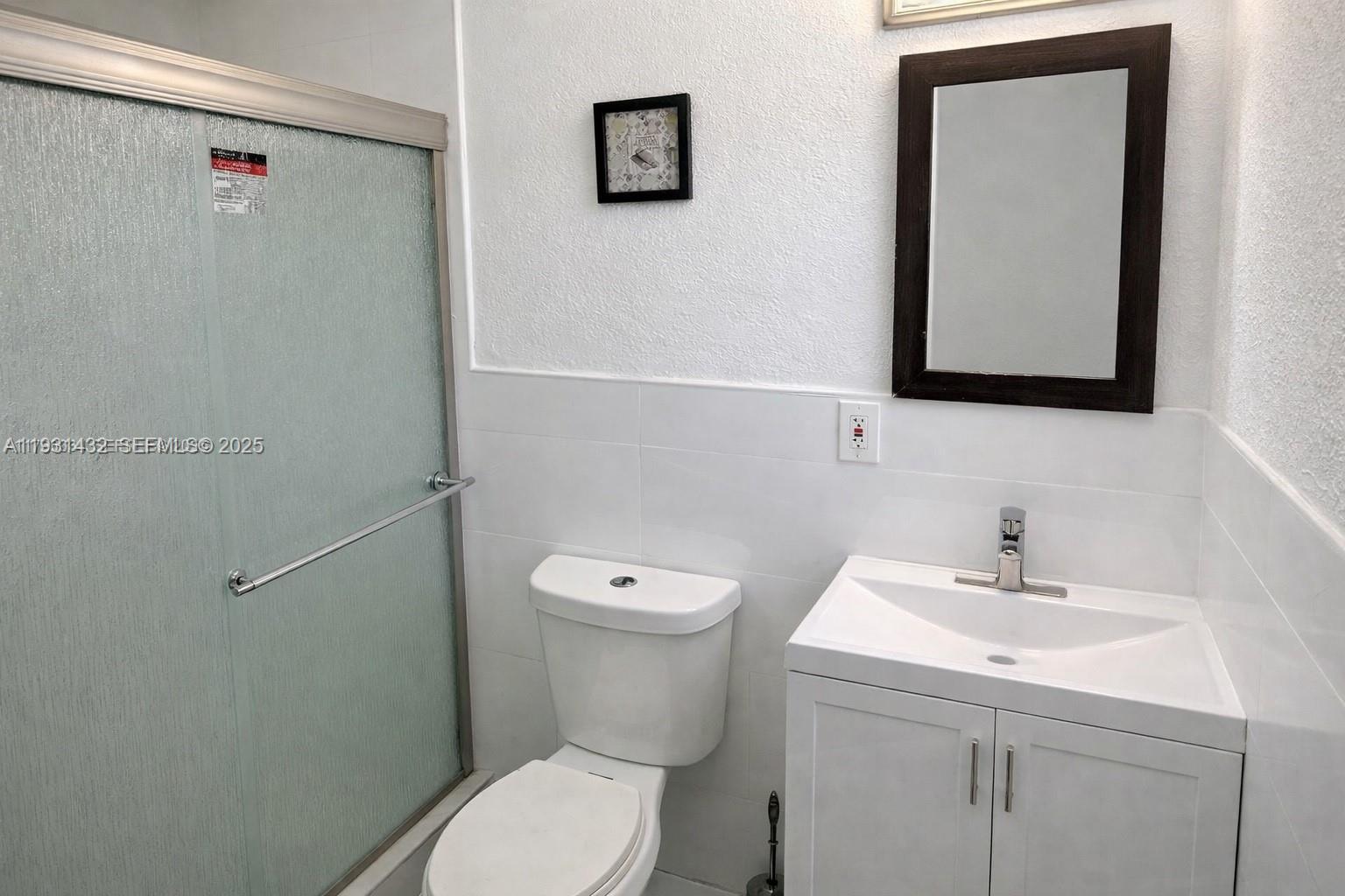 RIVERDALE ESTS ADDN SEC 1 - Residential Lease