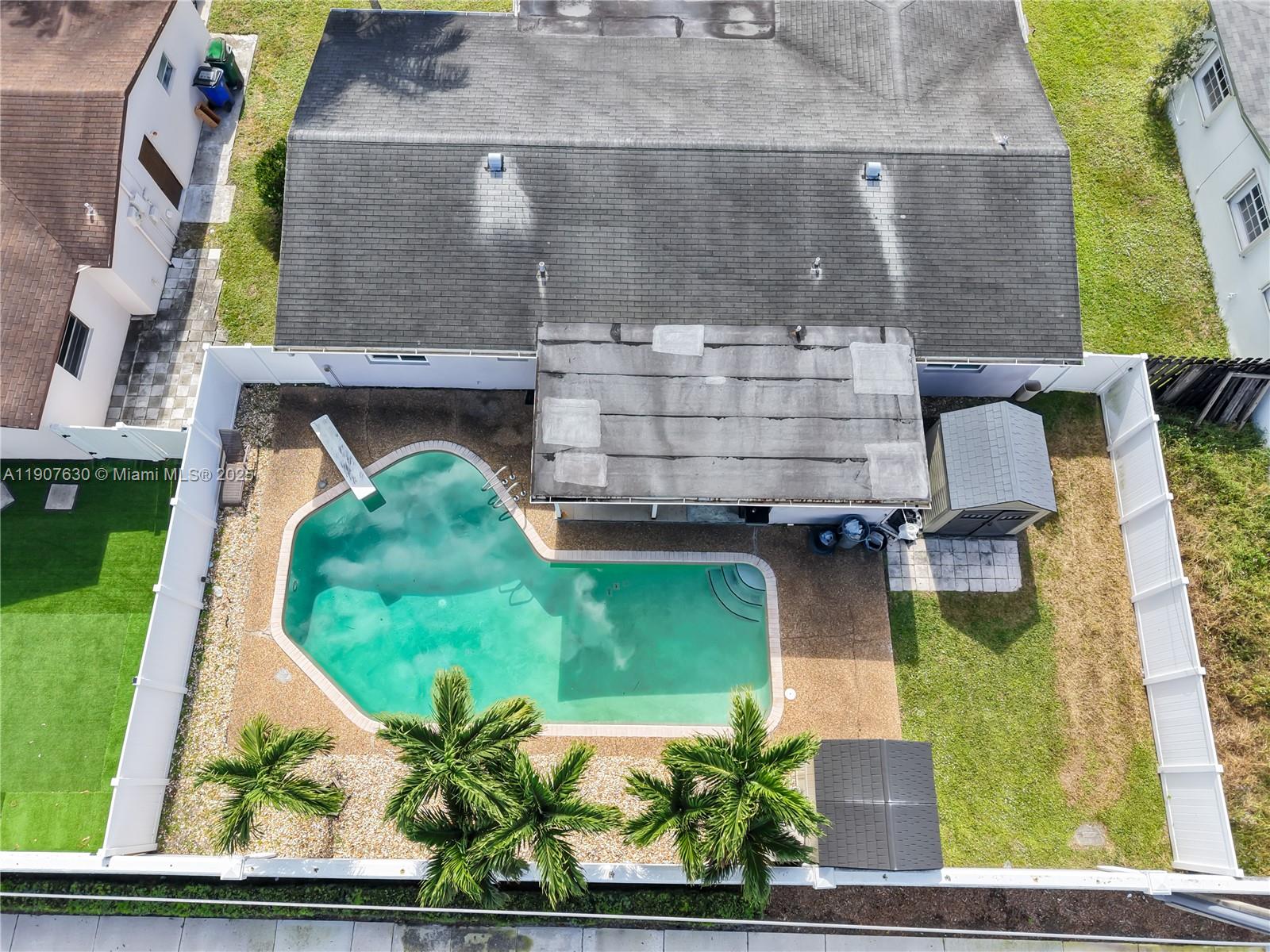 ORIOLE-MARGATE SEC 4 - Residential