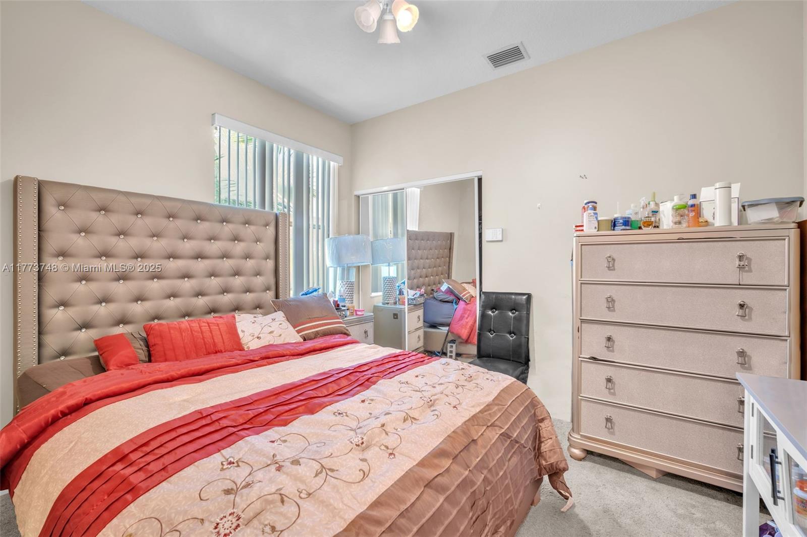 PALM ISLES WEST - Residential