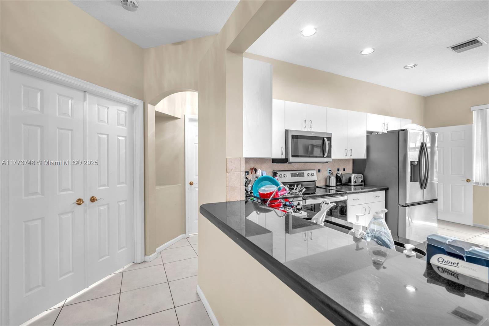 PALM ISLES WEST - Residential