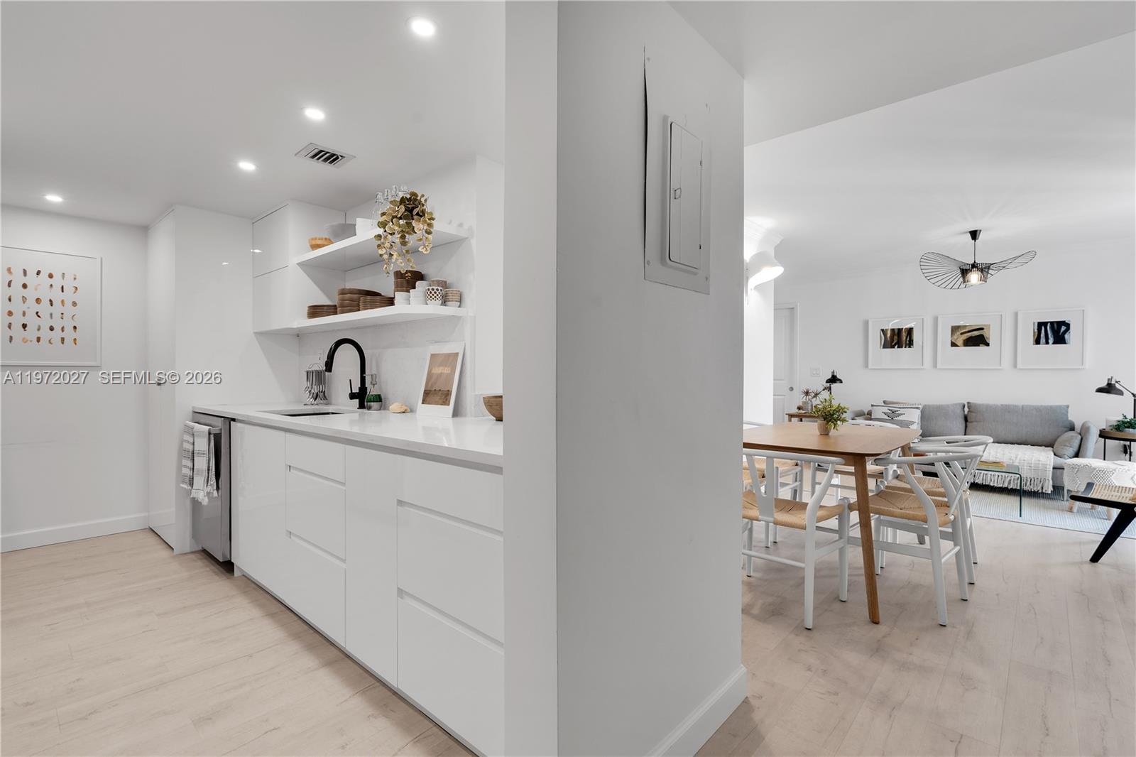 THE ROYAL CLUB CONDO - Residential