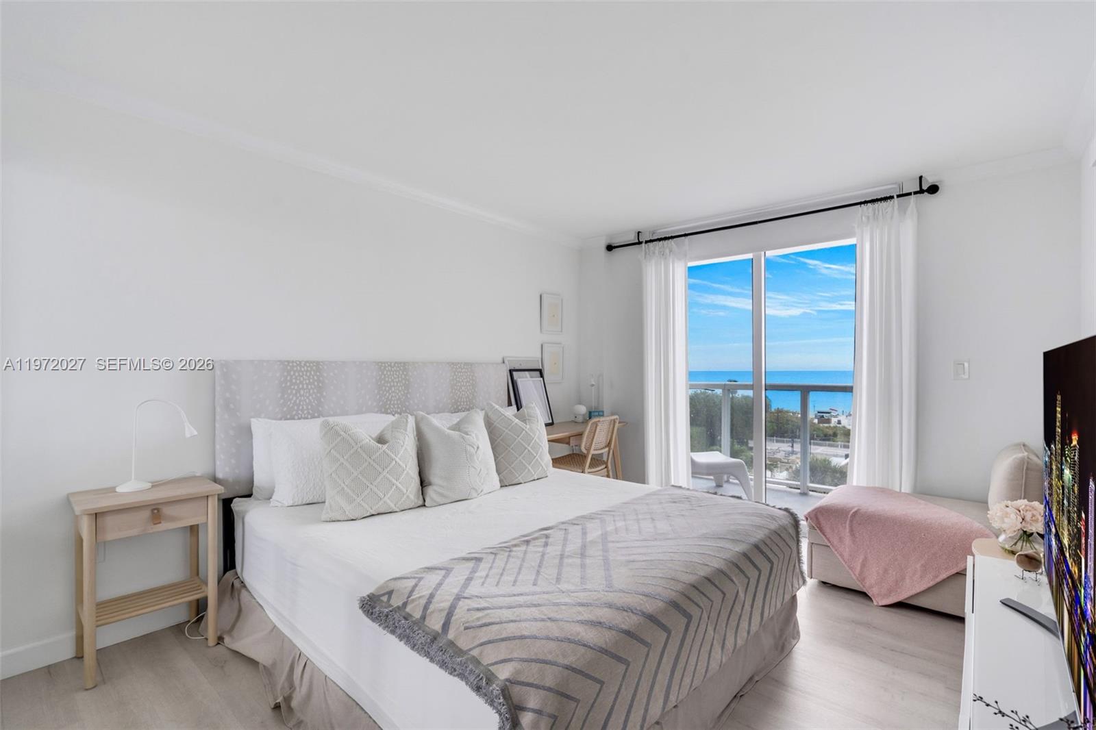 THE ROYAL CLUB CONDO - Residential