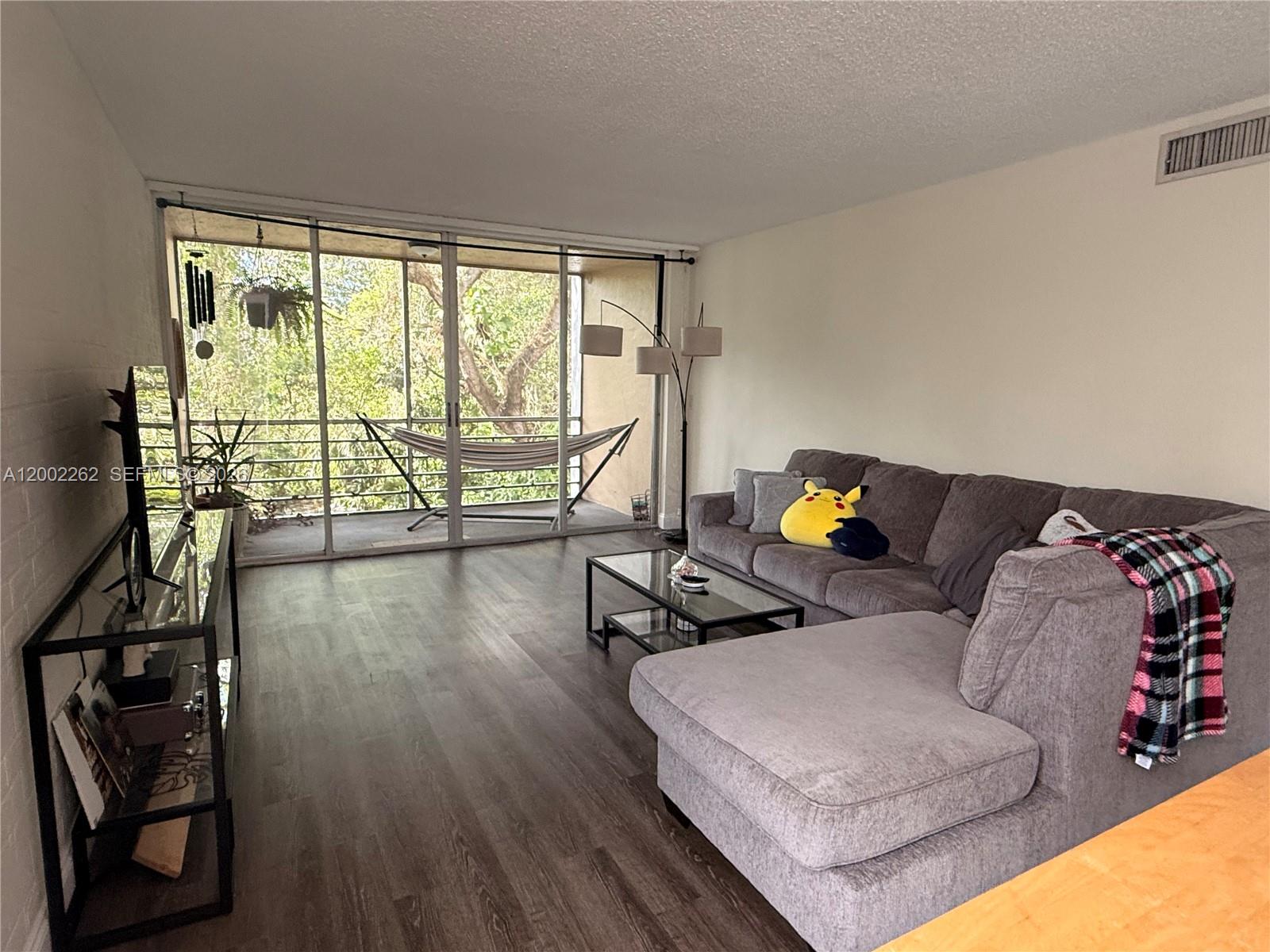 LIVE OAK CONDO SIX - Residential Lease