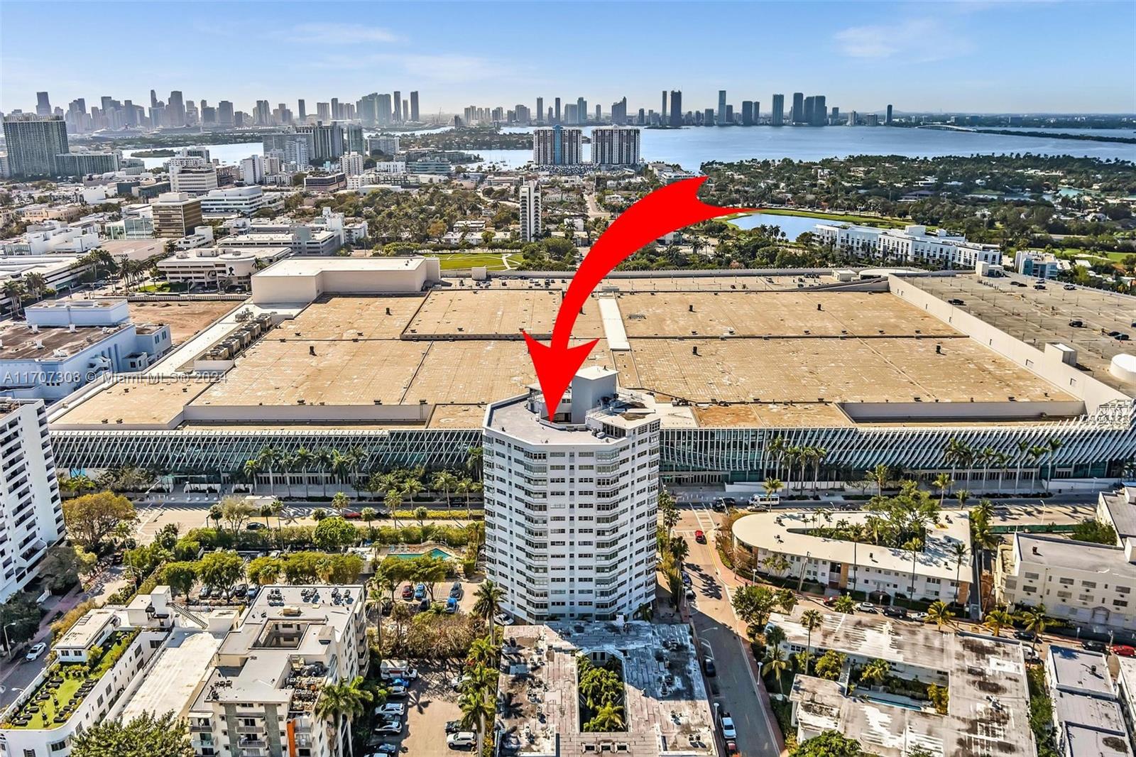 OCTAGON TOWERS I CONDO - Residential