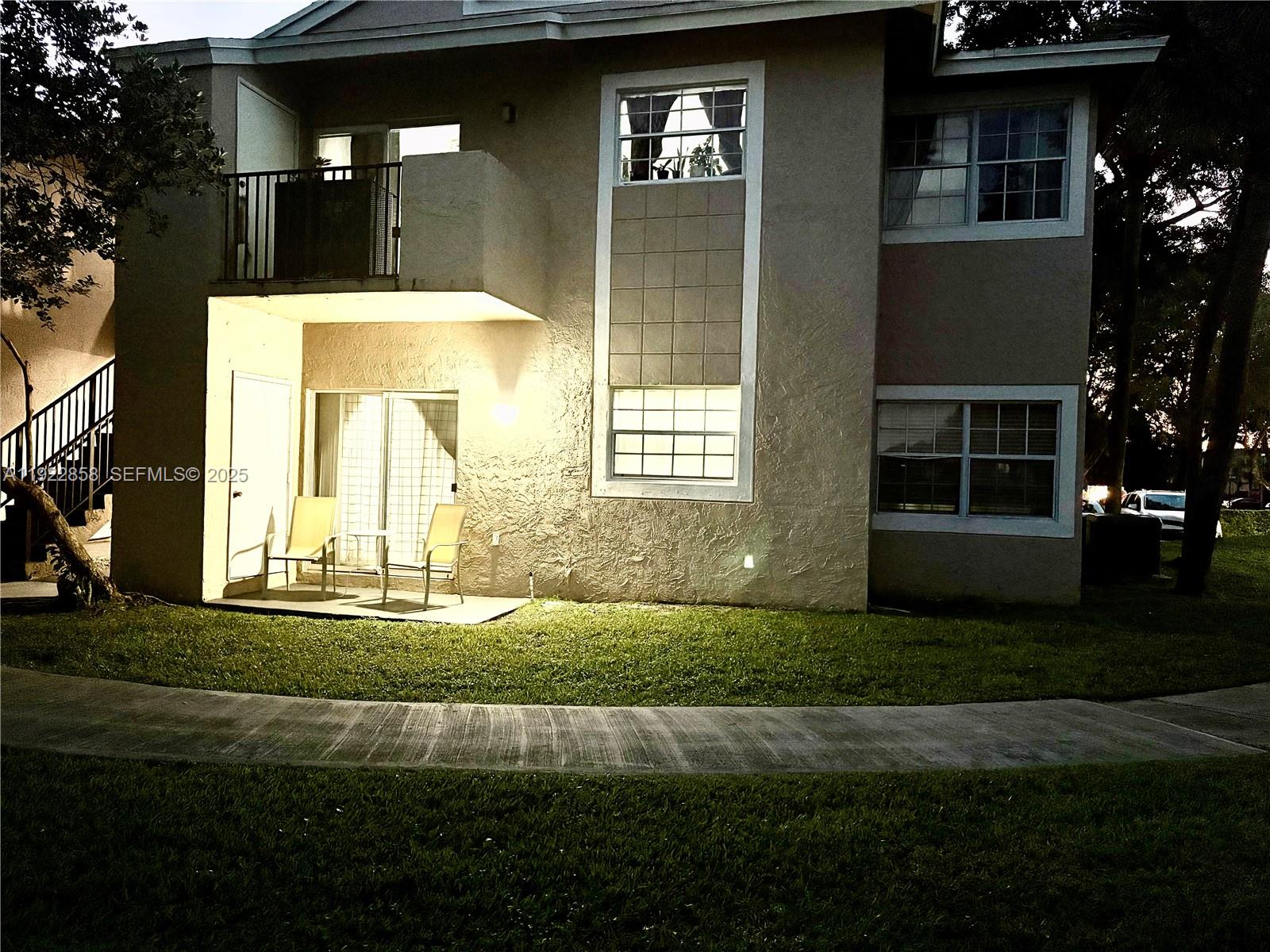 REFLECTIONS AT PEMBROKE - Residential