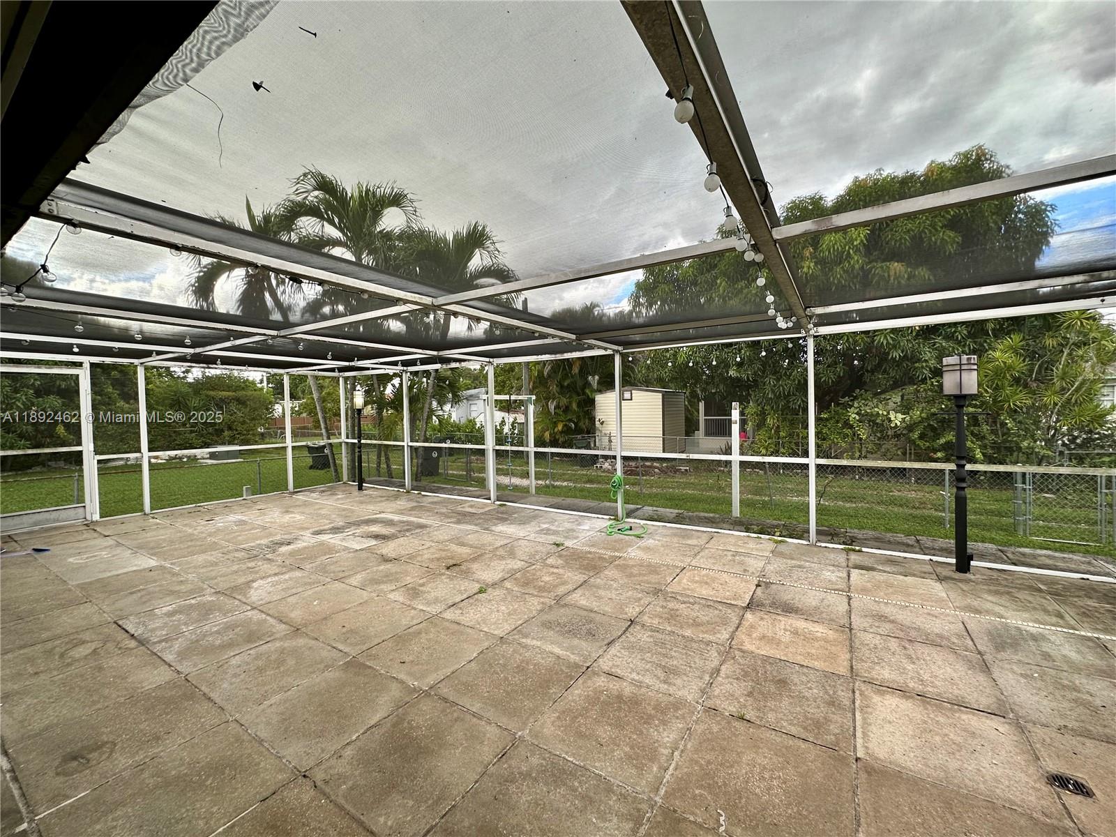 CINEMA PARK COUNTRY CLUB - Residential Lease