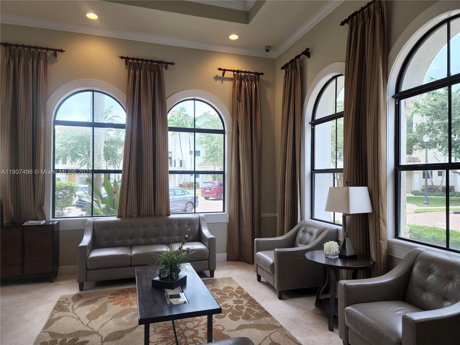 BLUE LAKE TOWNHOMES - Residential Lease