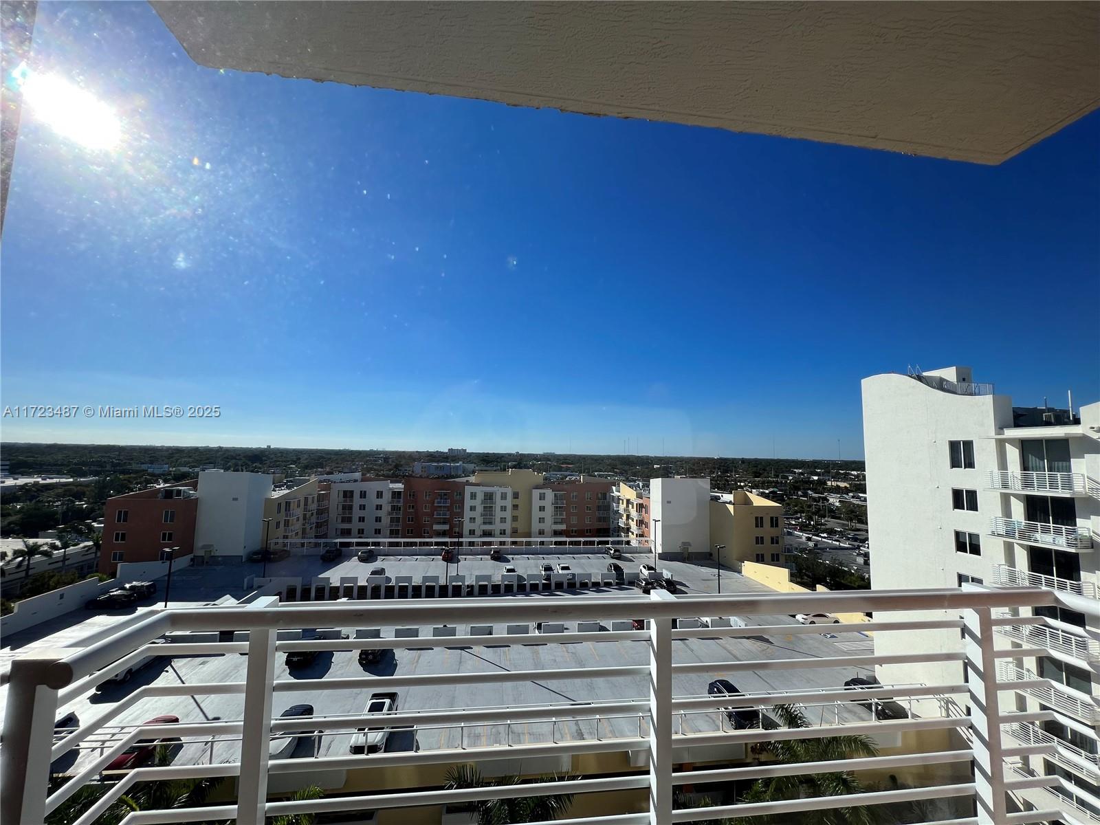 18800 Ne 29th Ave Ph25, Aventura, Miami-Dade County, Florida - 2 Bedrooms  
2 Bathrooms - 
