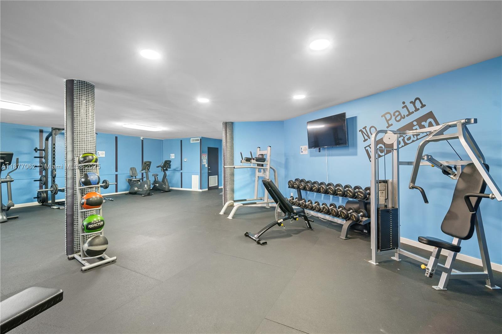 AZURE LAKE CONDO - Residential