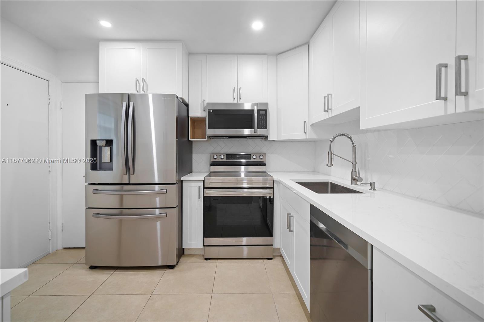 873 NE 195th St 107