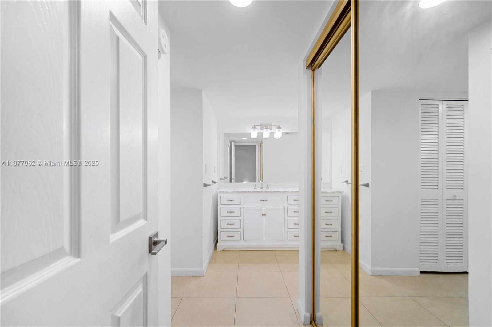 AZURE LAKE CONDO - Residential