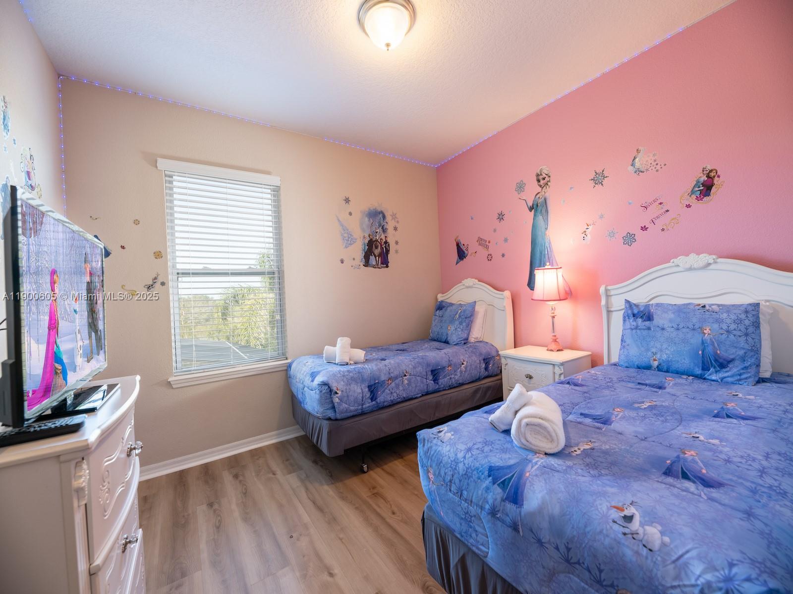 OAKMONT TOWNHOMES PHASE 1 - Residential