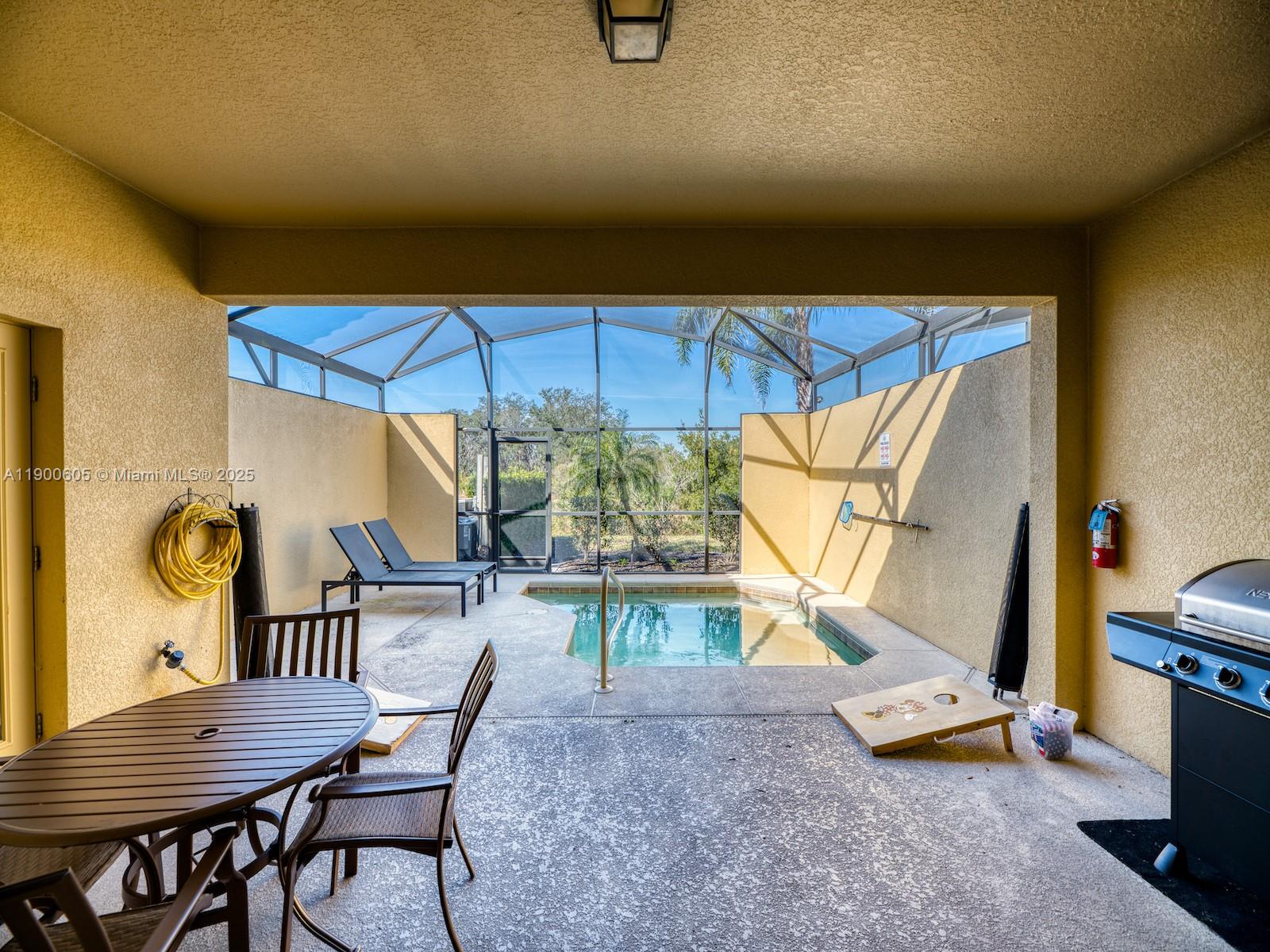 OAKMONT TOWNHOMES PHASE 1 - Residential