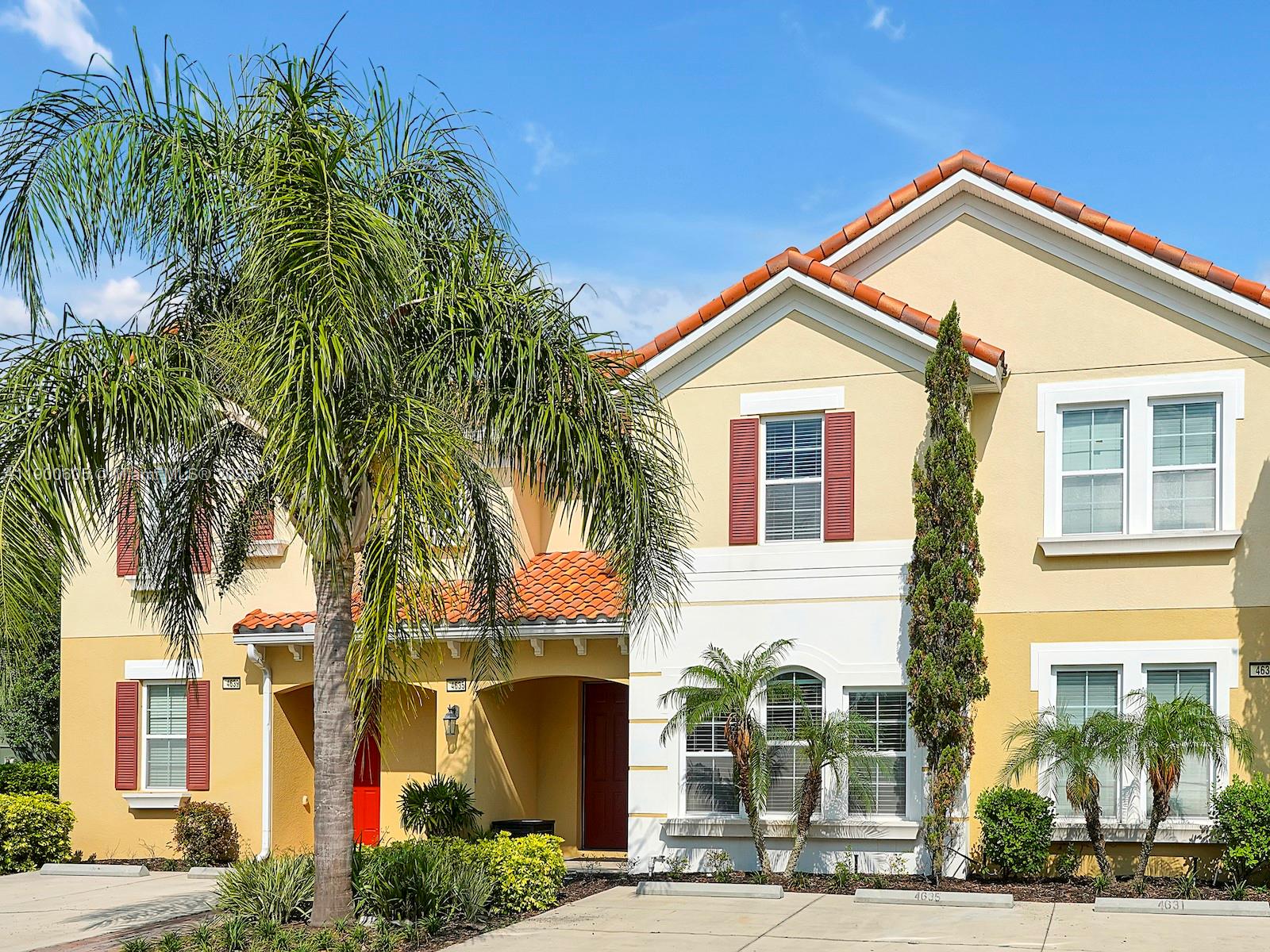 OAKMONT TOWNHOMES PHASE 1 - Residential