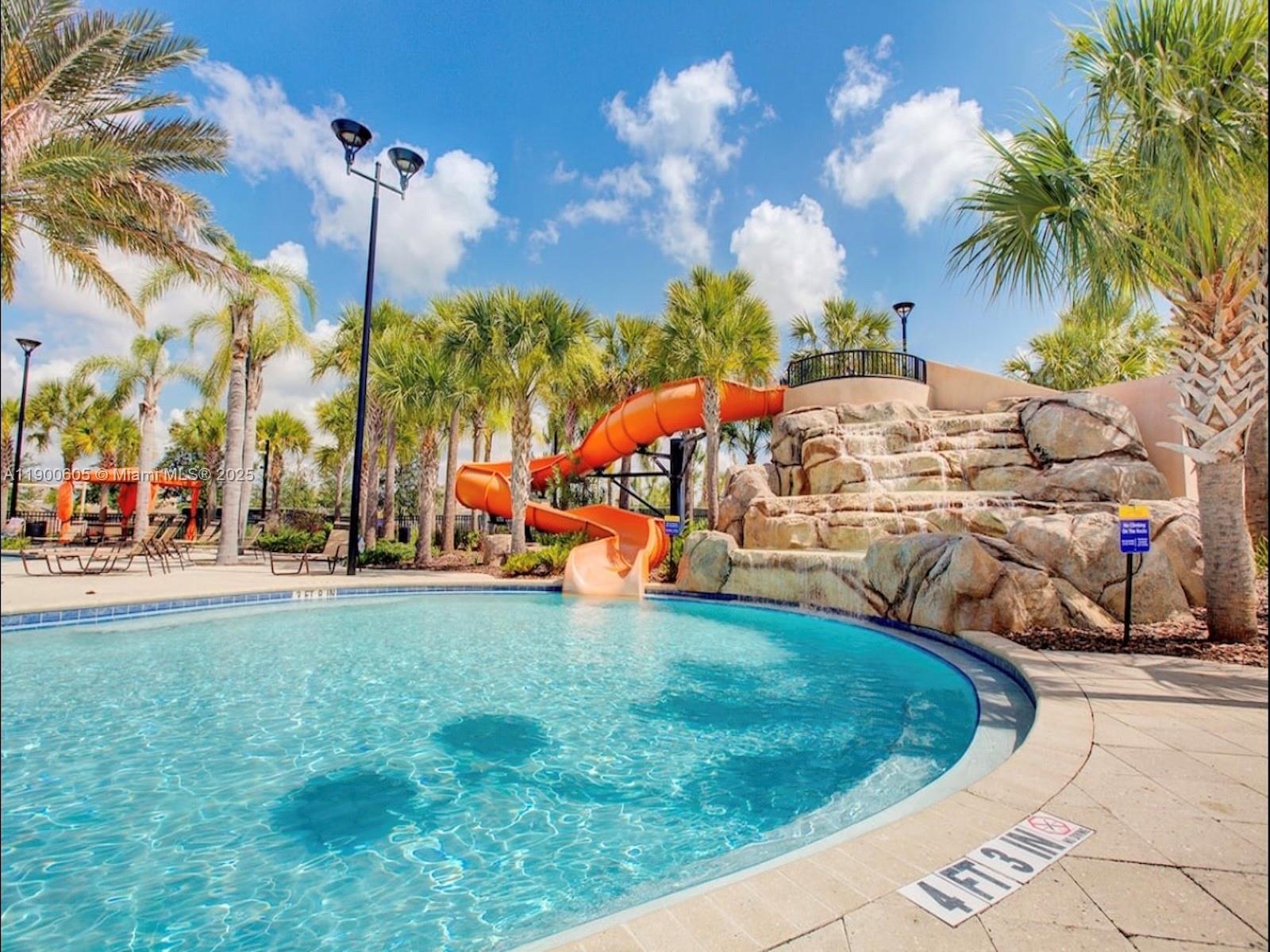 OAKMONT TOWNHOMES PHASE 1 - Residential