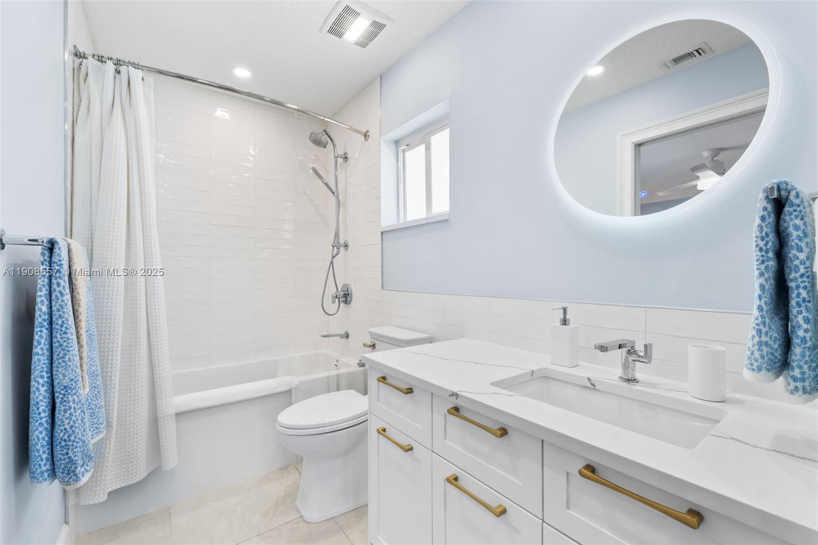 U S LEND LEASE PLAT NO ON - Residential