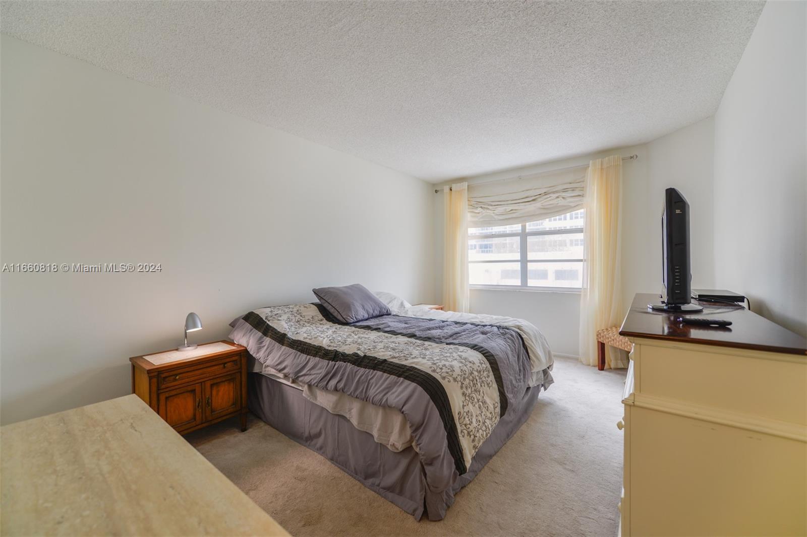 HEMISPHERES CONDO - Residential