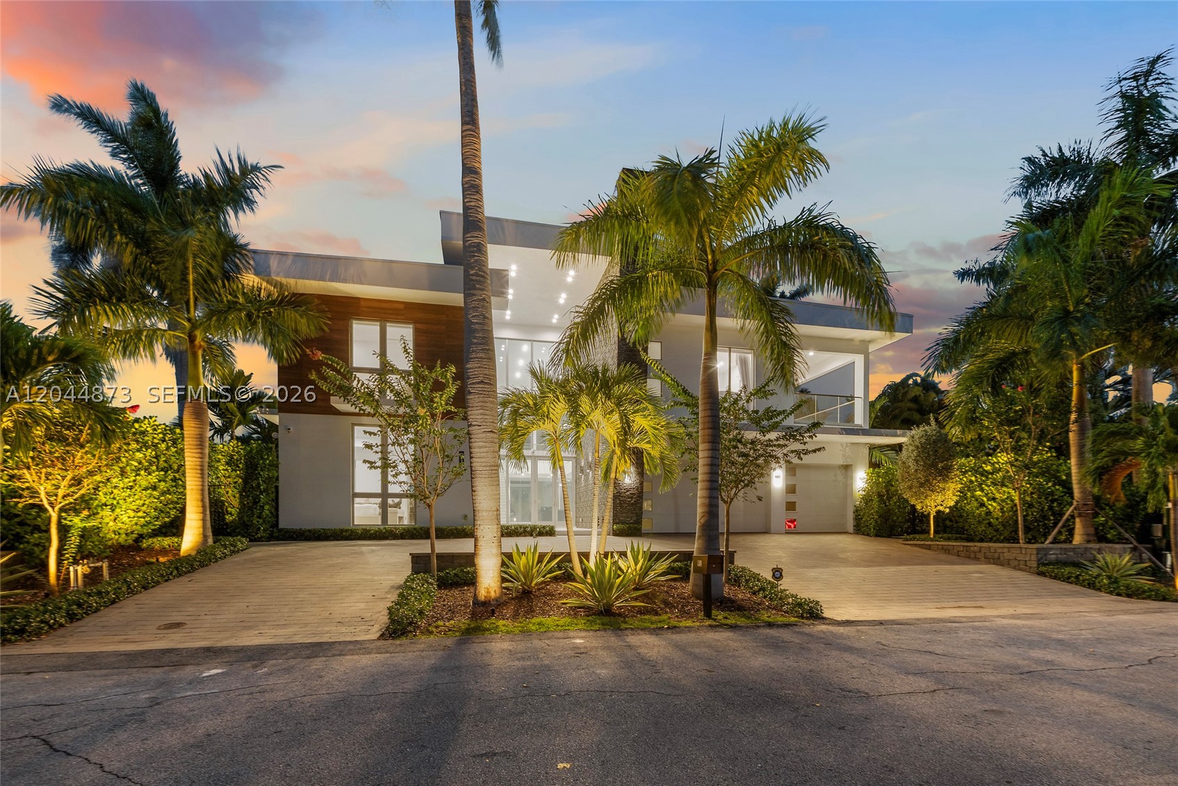 Photo 1 of 66 — 91 Fiesta Way, Fort Lauderdale, FL 33301