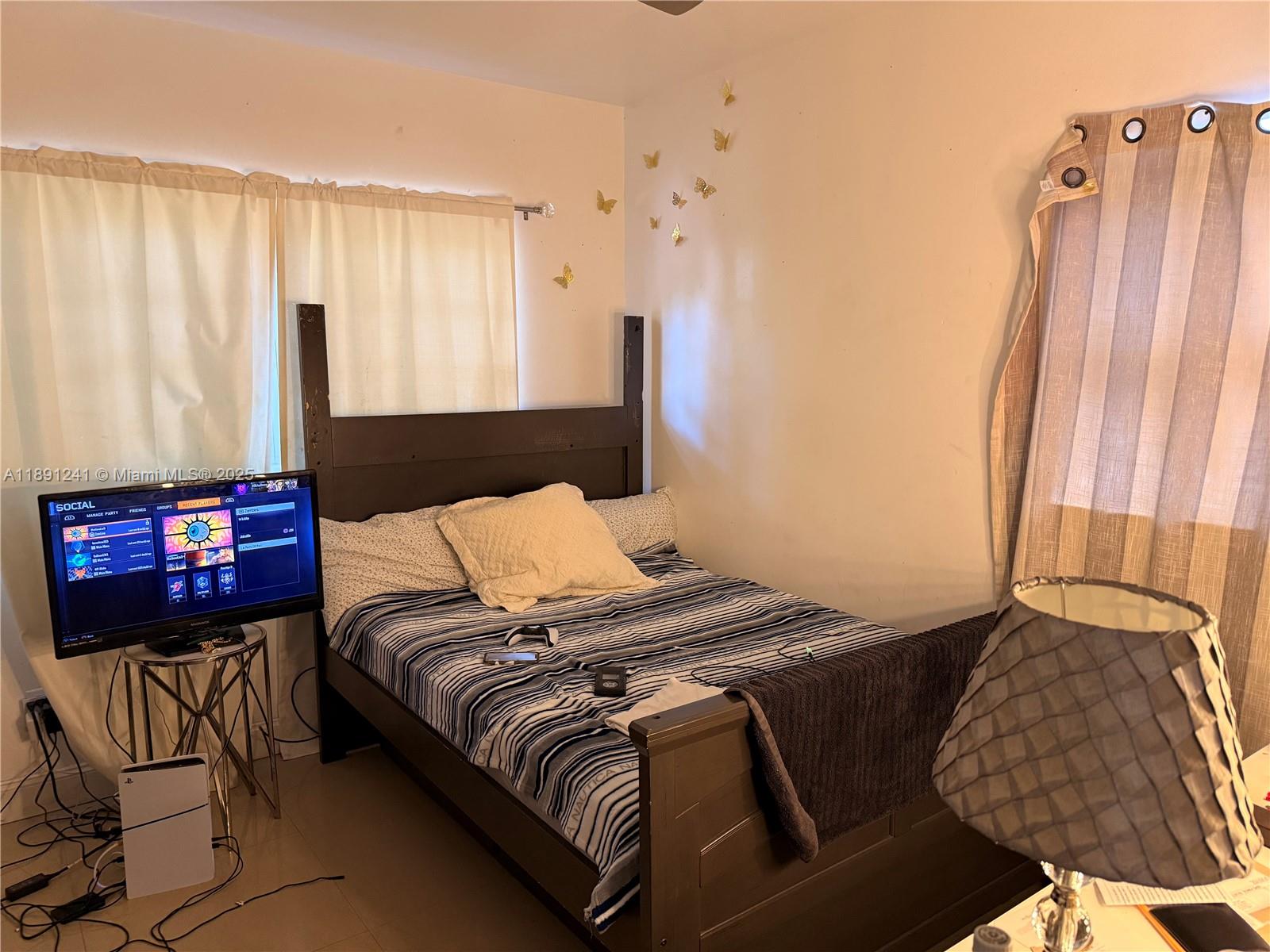 FULFORD BY THE SEA SEC I - Residential Lease