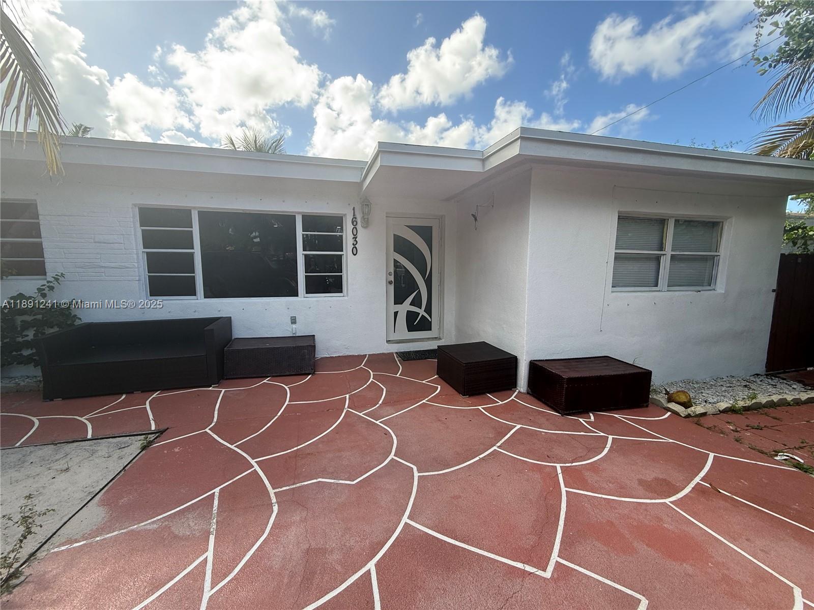 FULFORD BY THE SEA SEC I - Residential Lease