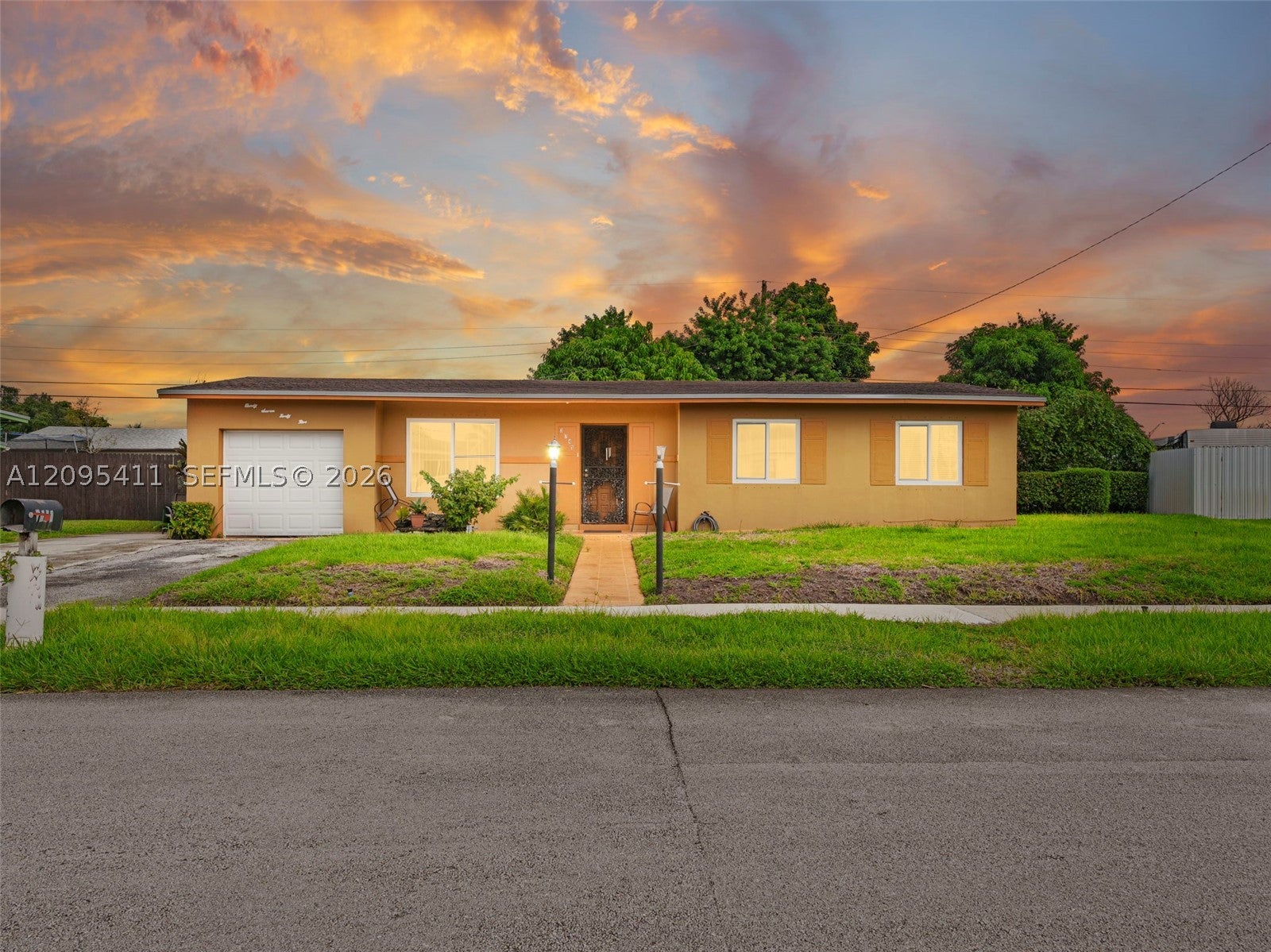 3745 NW 193rd Ter