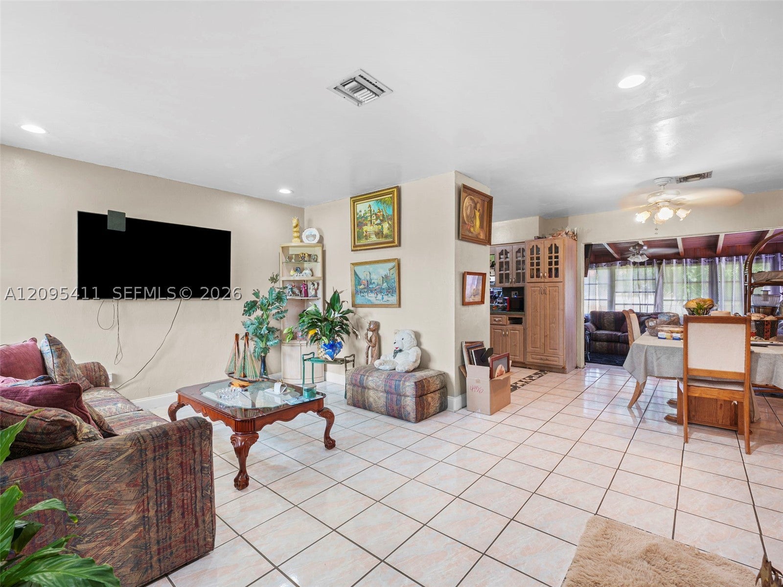 3745 NW 193rd Ter