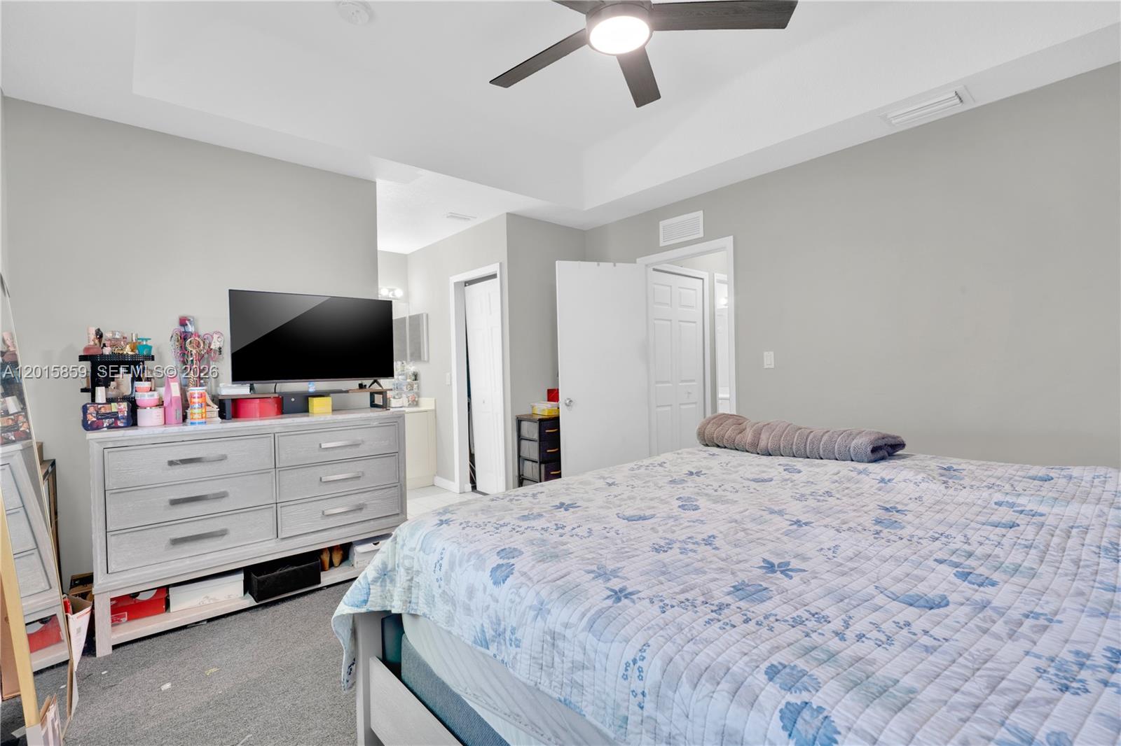 VENETIA GROVE - Residential