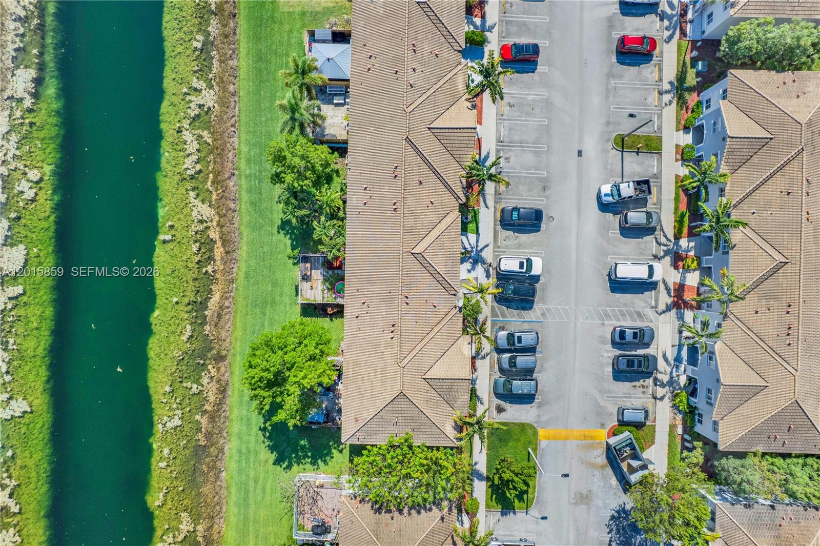 VENETIA GROVE - Residential