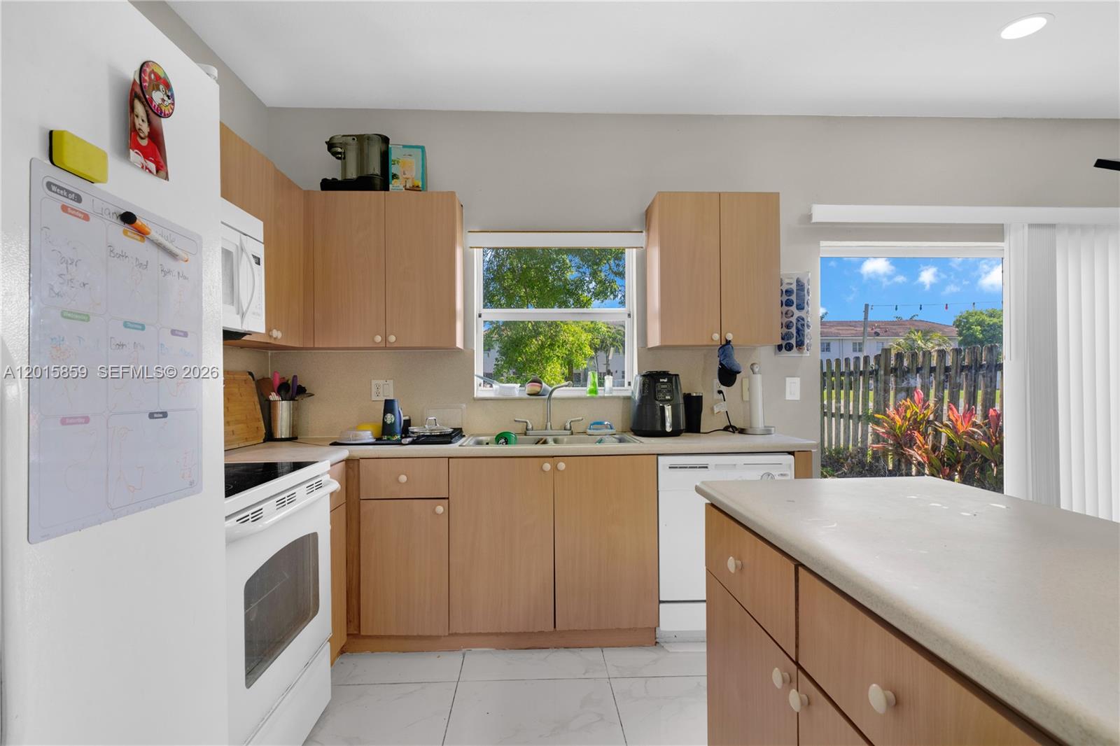 VENETIA GROVE - Residential