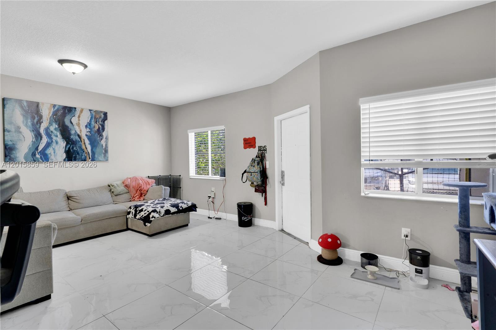 VENETIA GROVE - Residential