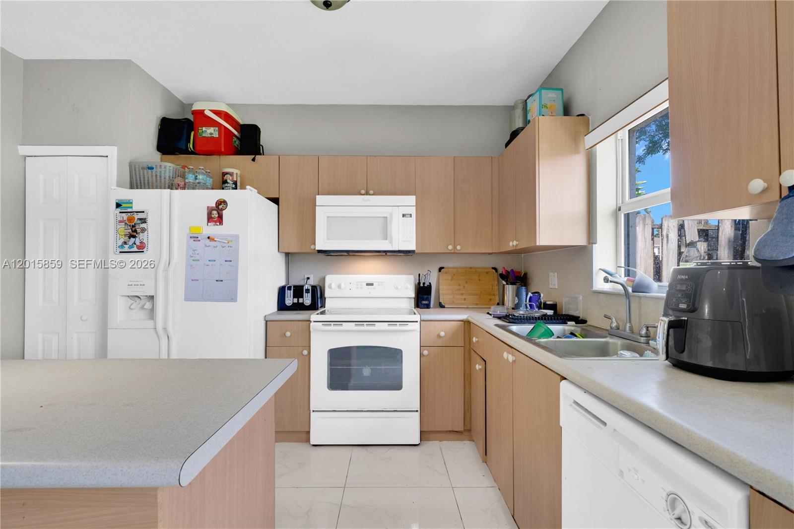 VENETIA GROVE - Residential