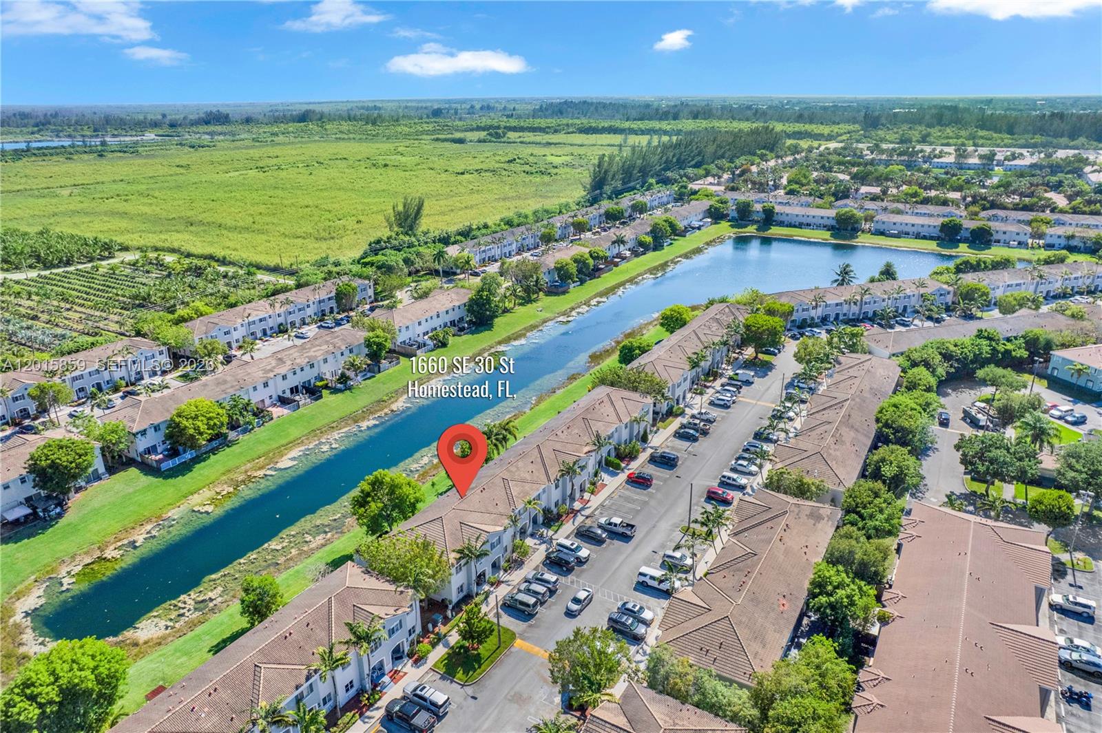 VENETIA GROVE - Residential